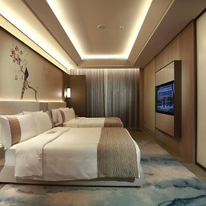 Premier Family Suite